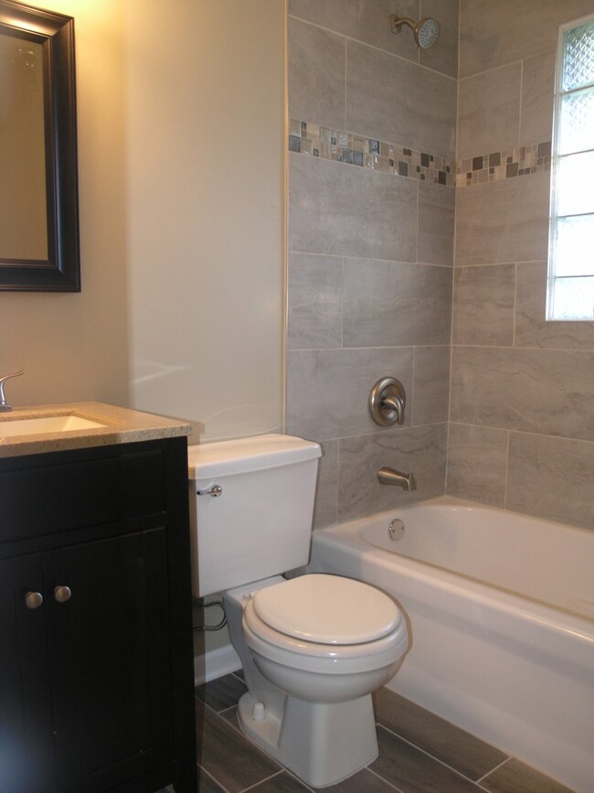 4249 176th St, Country Club Hills, IL 60478 - photo 7