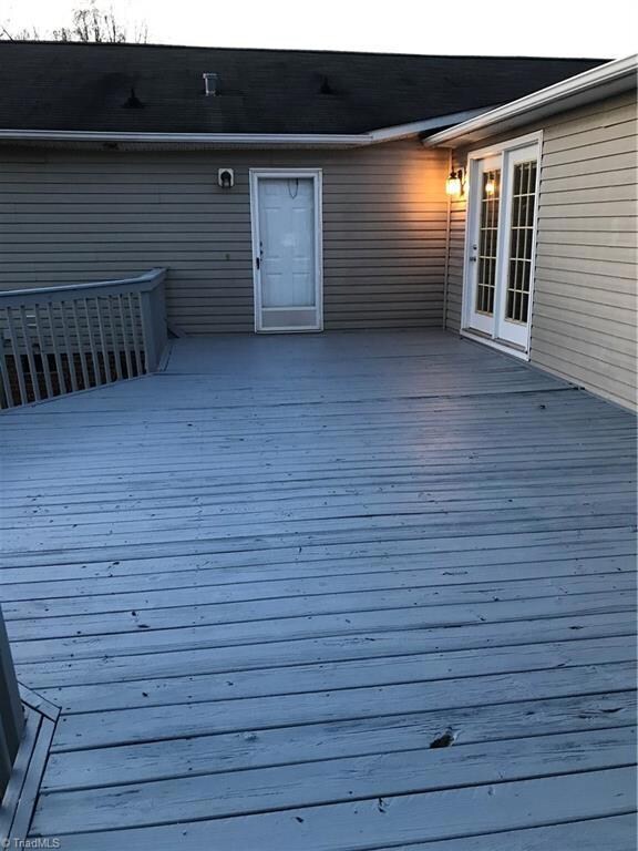 6759 Coltrane Mill Rd, Greensboro, NC 27406 - photo 5