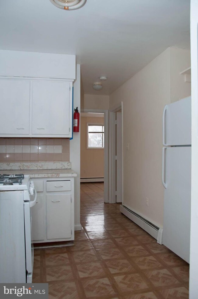 126 44th St NE, Washington, DC 20019 - photo 7