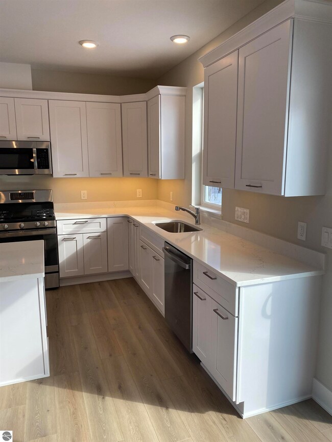 7456 E Meadows Dr unit 21, Cedar, MI 49621 - photo 7