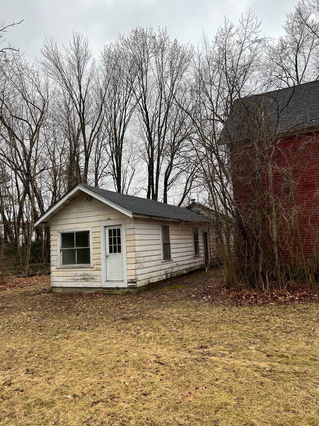 42 Arch St, Keene, NH 03431 - photo 6