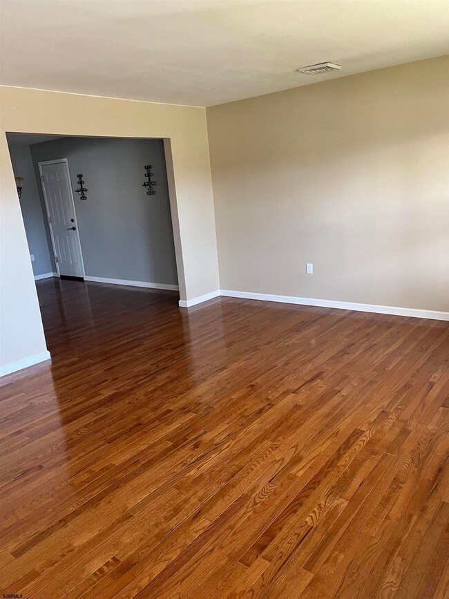 22 Bucknell Rd, Somers Point, NJ 08244 - photo 2