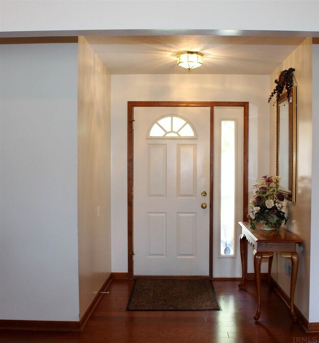 10225 Hosler Rd, Leo, IN 46765 - photo 2