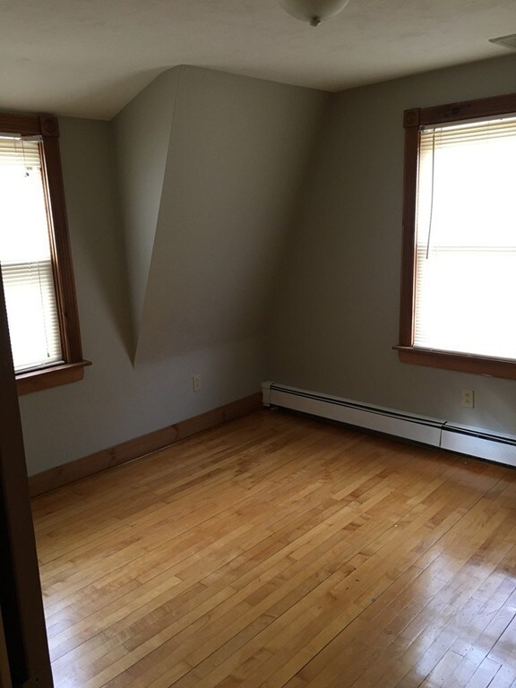 134 Whiting St unit 2, Hanover, MA 02339 - photo 4