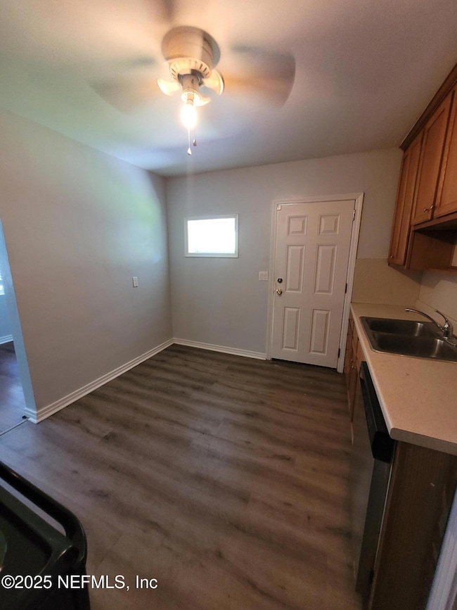 6 Kitchen