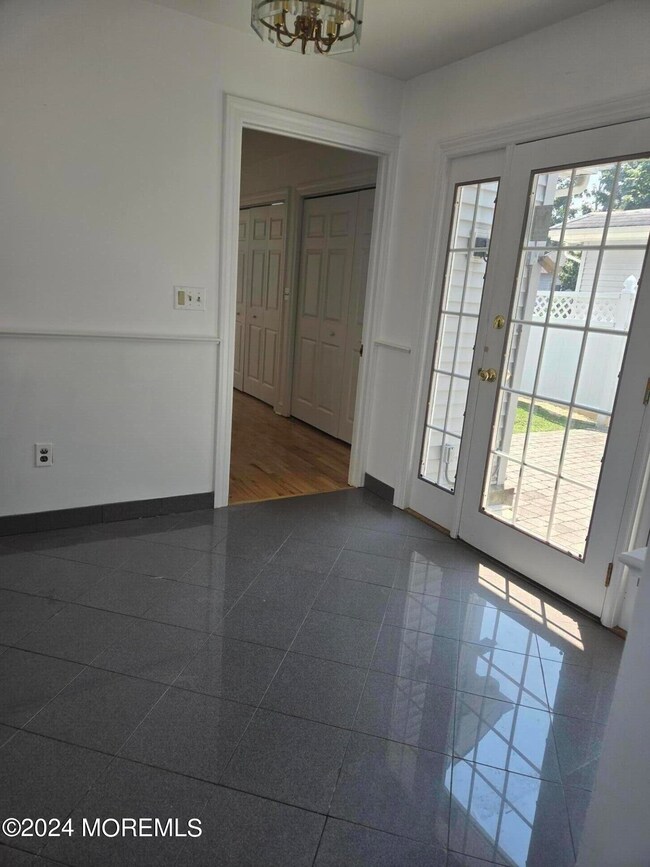 33 Reckless Place unit 1, Red Bank, NJ 07701 - photo 4