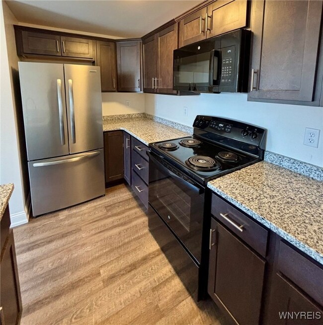 1355 Millersport Hwy unit 1355-05, Buffalo, NY 14221 - photo 2