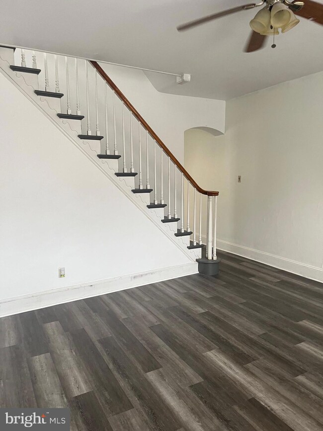 545 E Main St, Norristown, PA 19401 - photo 3