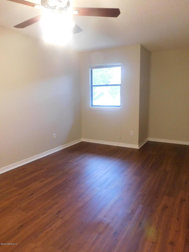 7651 Jana Ln S, Jacksonville, FL 32210 - photo 7