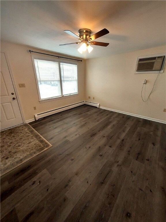 19 Berclay St, Johnston, RI 02919 - photo 3