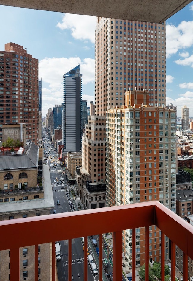 260 W 52nd St unit 21-D, New York, NY 10019 - photo 6