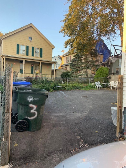 33 Montrose St, Providence, RI 02908 - photo 4