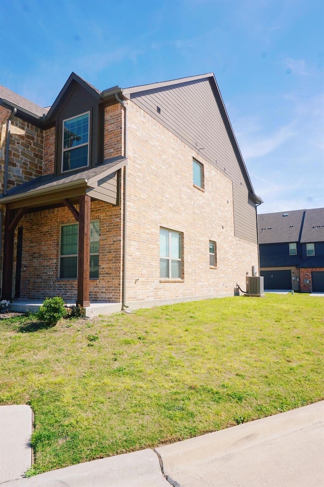 823 Aberdeen Crossing, Wylie, TX 75098 - photo 2