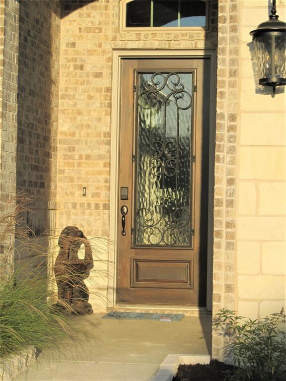 2012 Vanderbilt Dr, Weatherford, TX 76088 - photo 5