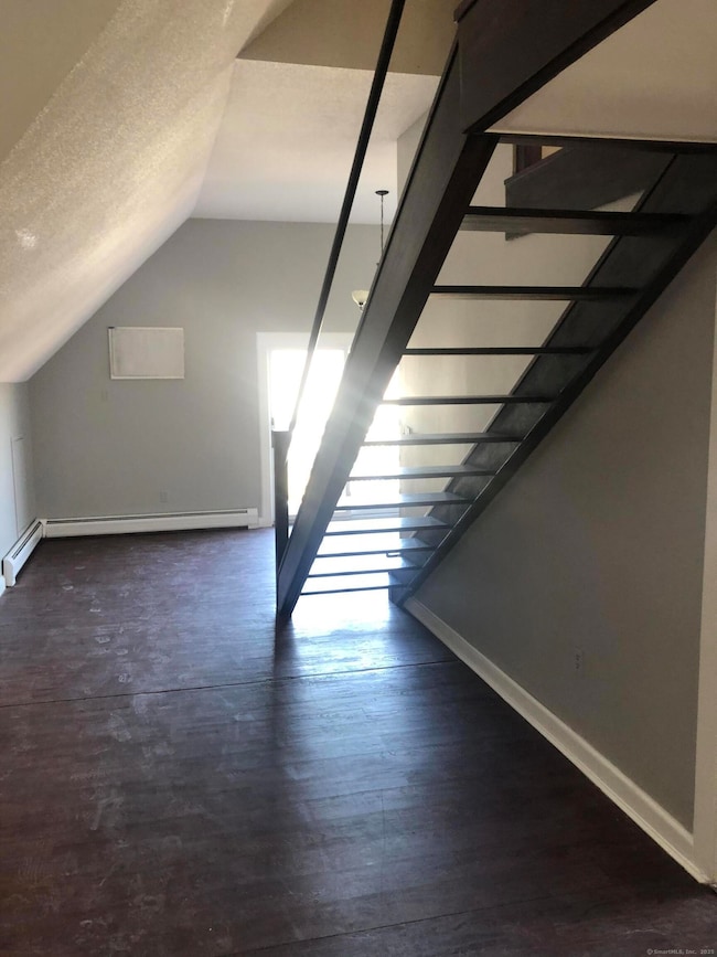 85 Goodwill Ave, Meriden, CT 06451 - photo 3