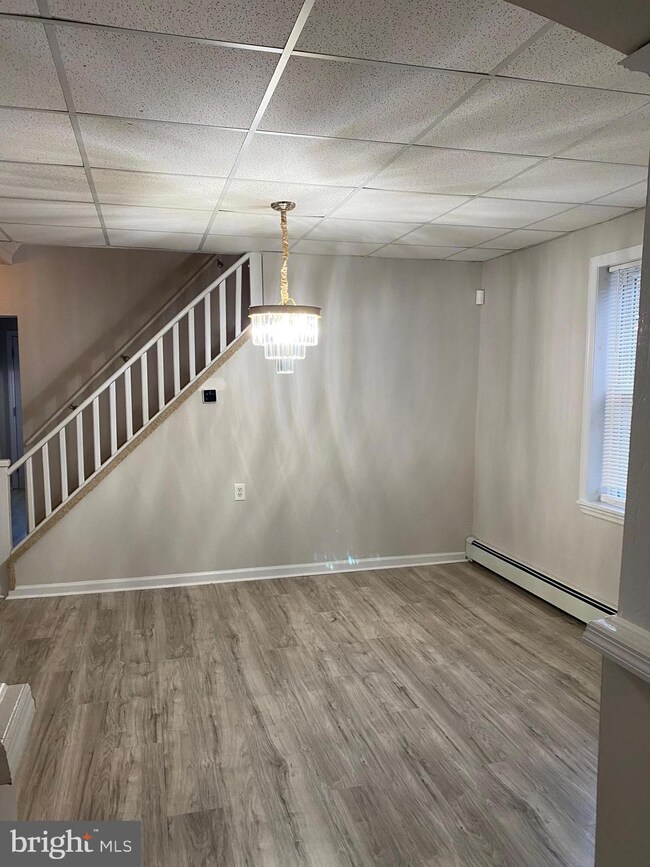 110 W Monroe St, Paulsboro, NJ 08066 - photo 6