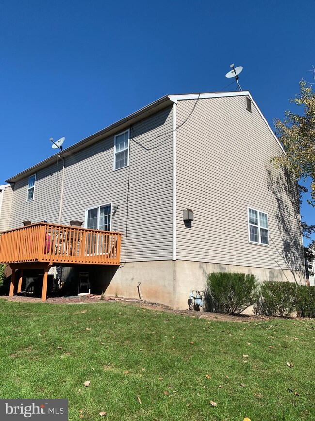 13-6 Cranberry Ridge unit 6, Reading, PA 19606 - photo 5