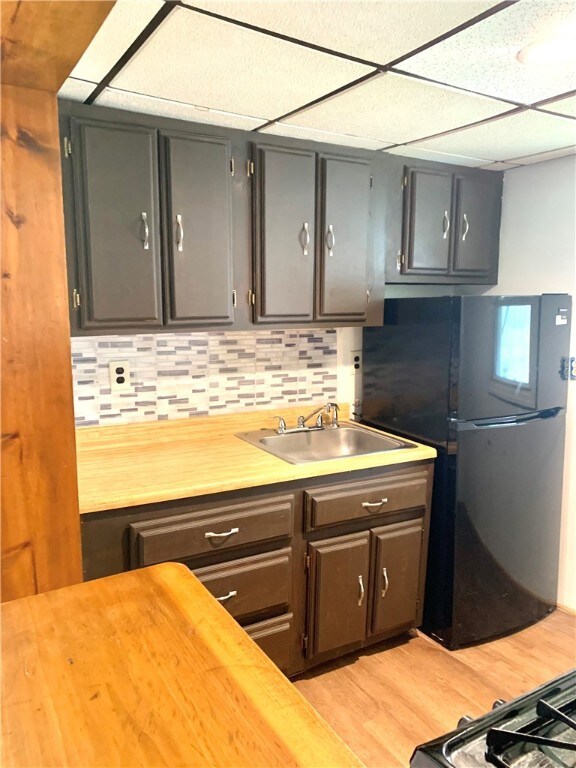 1626 Davidson St unit 1, Aliquippa, PA 15001 - photo 2