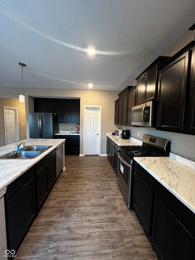 966 Bent Branch Cir, Greenwood, IN 46143 - photo 7