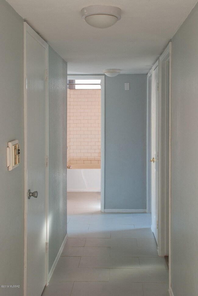 hallway toward bedrooms