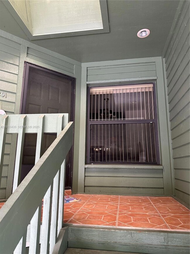 5200 SE Seascape Way unit 201, Stuart, FL 34997 - photo 5