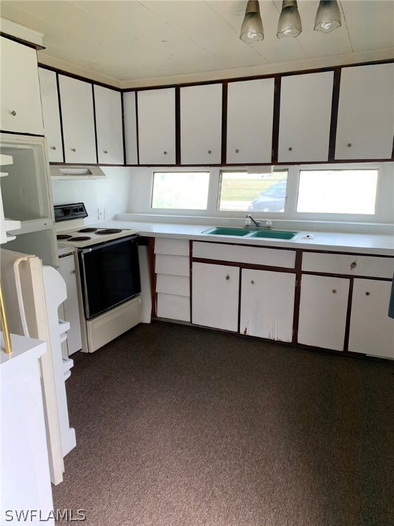 5815 Eastling Dr, Bokeelia, FL 33922 - photo 2