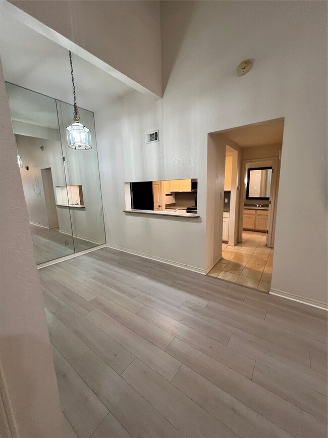 3230 Cole Ave unit 207A, Dallas, TX 75204 - photo 7