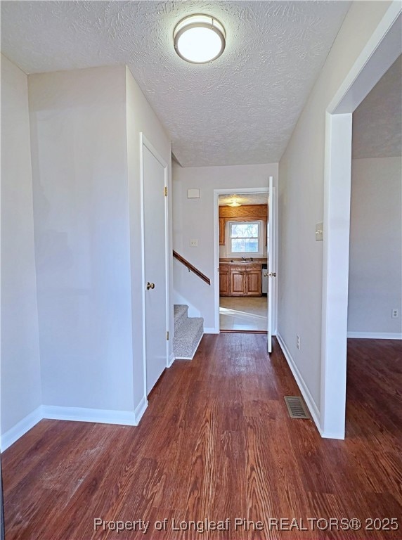 6811 Mangrove Dr, Fayetteville, NC 28314 - photo 7