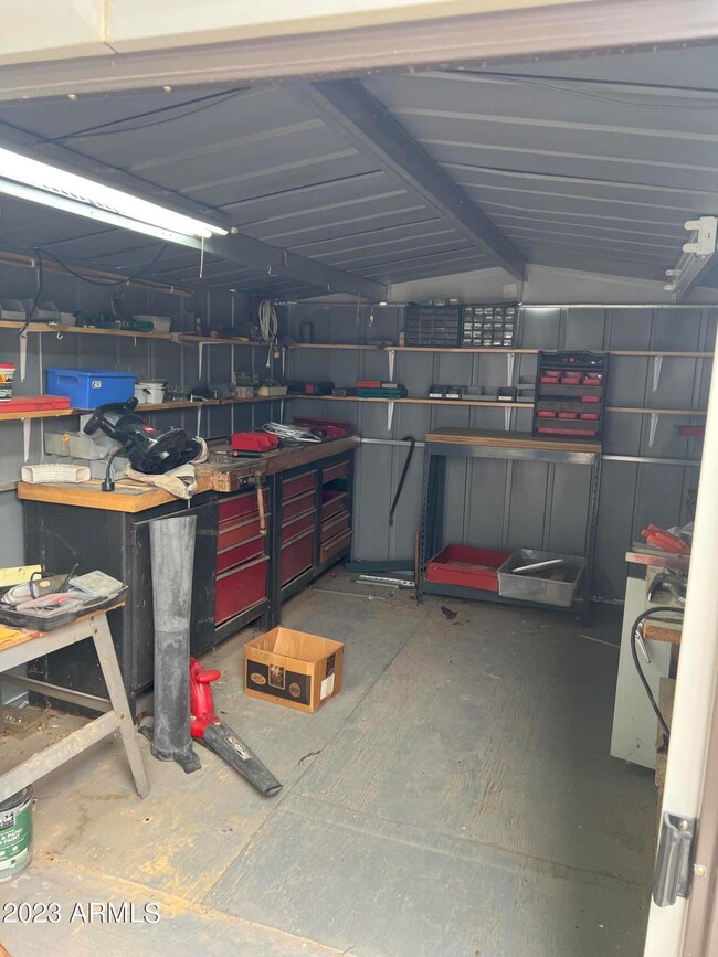 shed