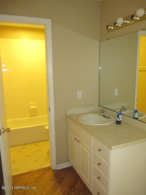 2145 Peach Dr, Jacksonville, FL 32246 - photo 6