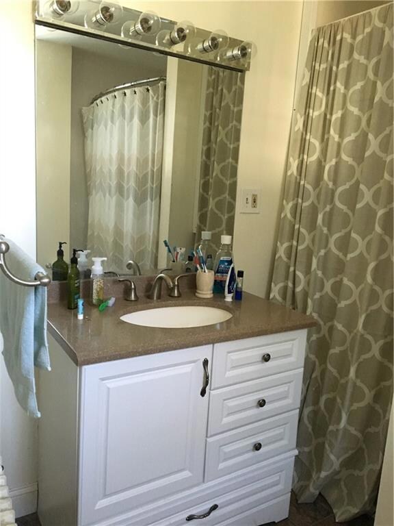 39 Powel Ave unit A, Newport, RI 02840 - photo 6