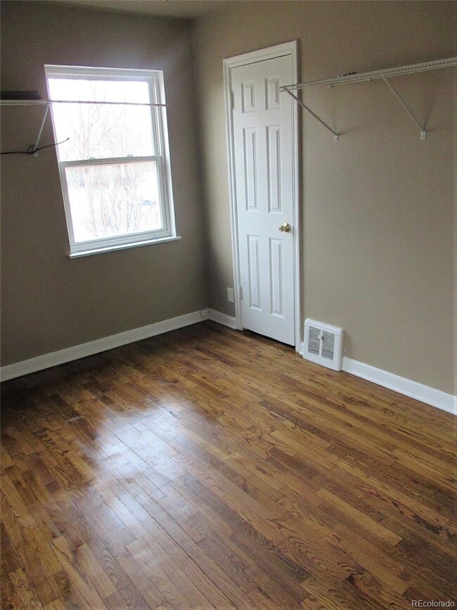 1990 Kenton St, Aurora, CO 80010 - photo 5