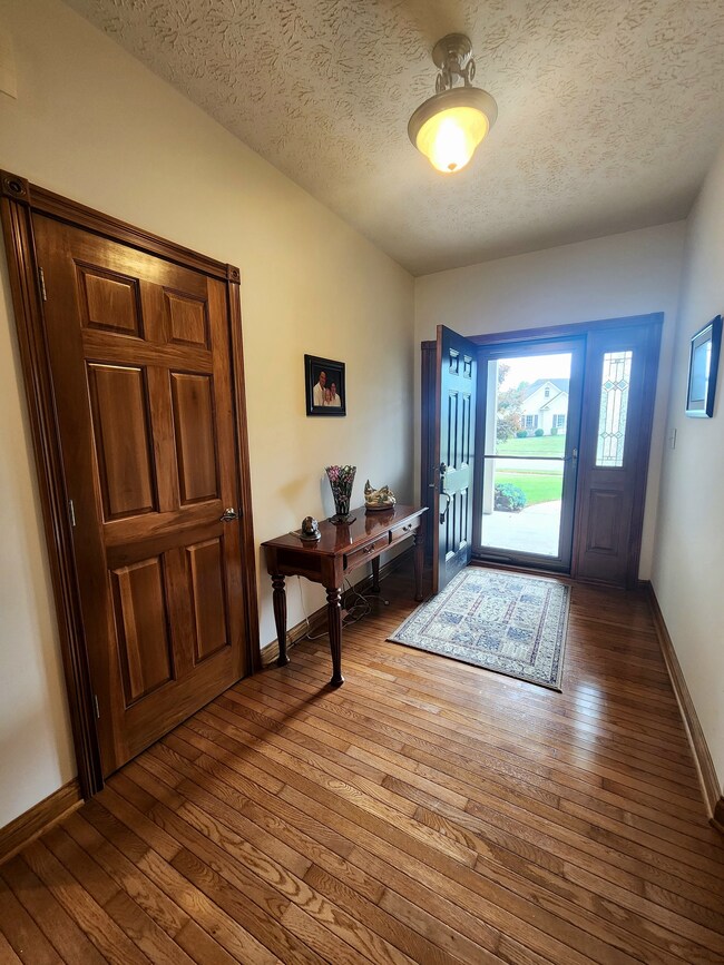 5374 Oakbrook Place, Plainfield, IN 46168 - photo 5