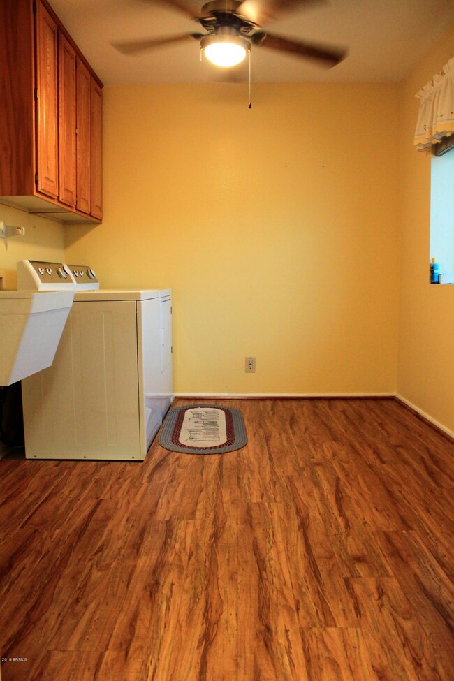 Laminant wood flooring