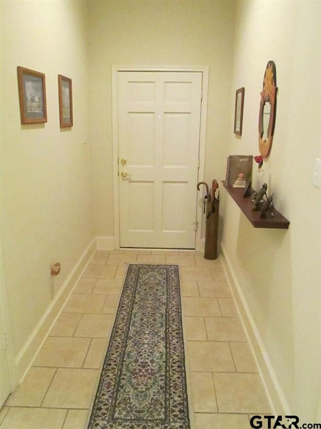 2310 Dietz Ln, Tyler, TX 75701 - photo 3