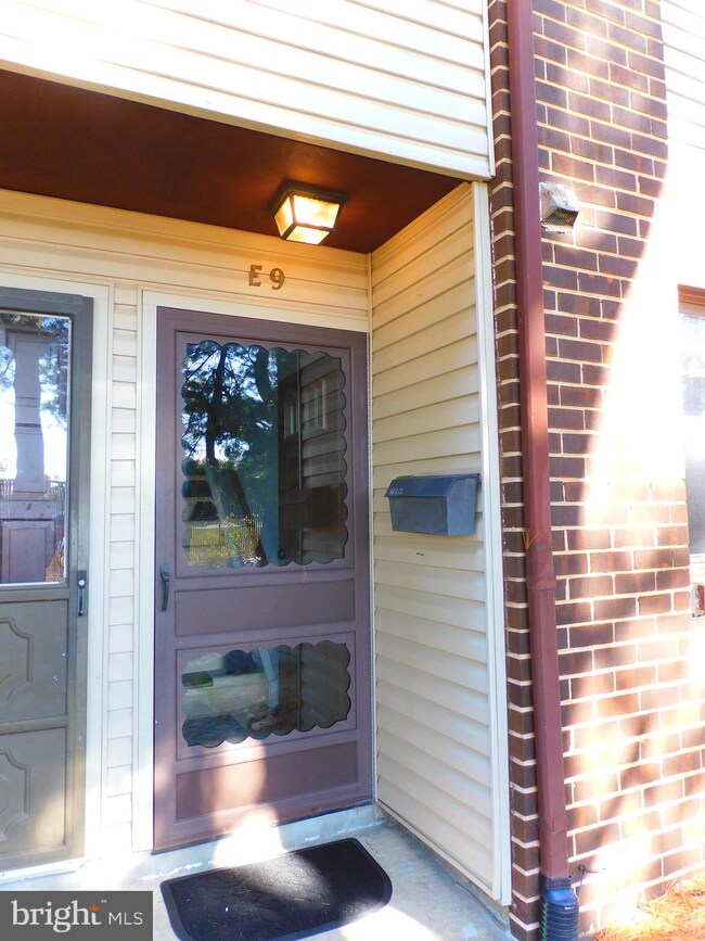 1475 Mount Holly Rd unit E9, Beverly, NJ 08010 - photo 6