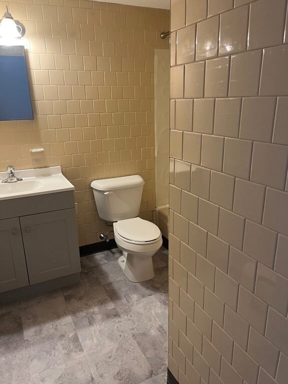 282 Bedford St unit 1, Abington, MA 02351 - photo 6