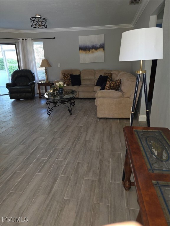 11194 La Coruna Ln, Bonita Springs, FL 34135 - photo 6