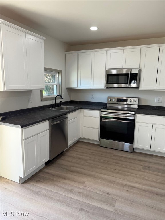 617 Franklin Ave, Conesville, OH 43811 - photo 6