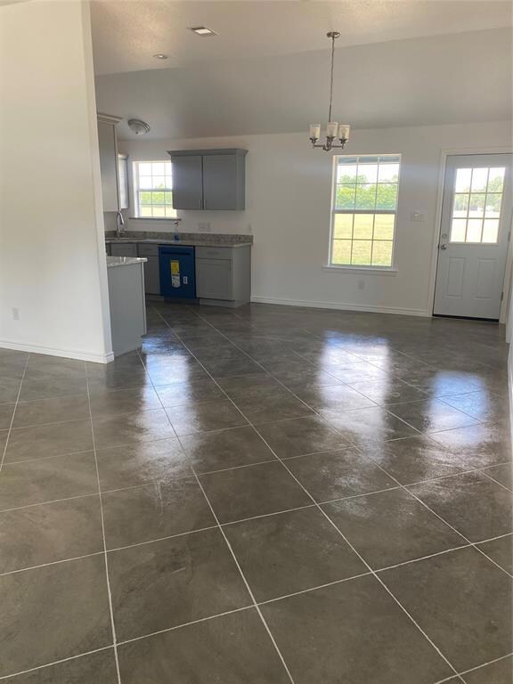 1314 Chase Ave, Cleburne, TX 76031 - photo 4