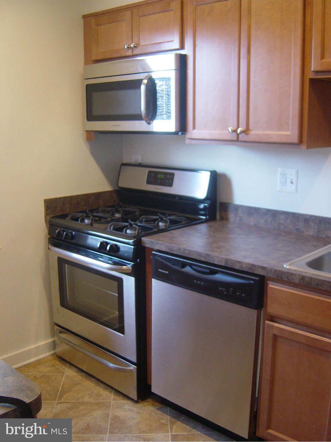 6604 10th St unit B1, Alexandria, VA 22307 - photo 4