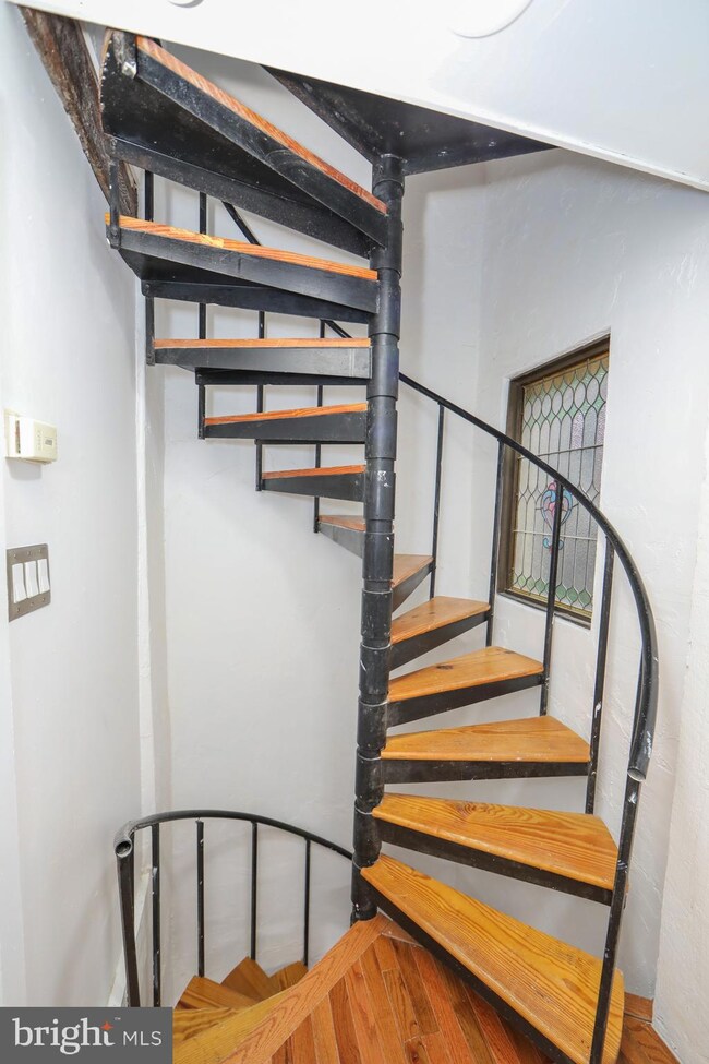 617 S 7th St unit C, Philadelphia, PA 19147 - photo 4