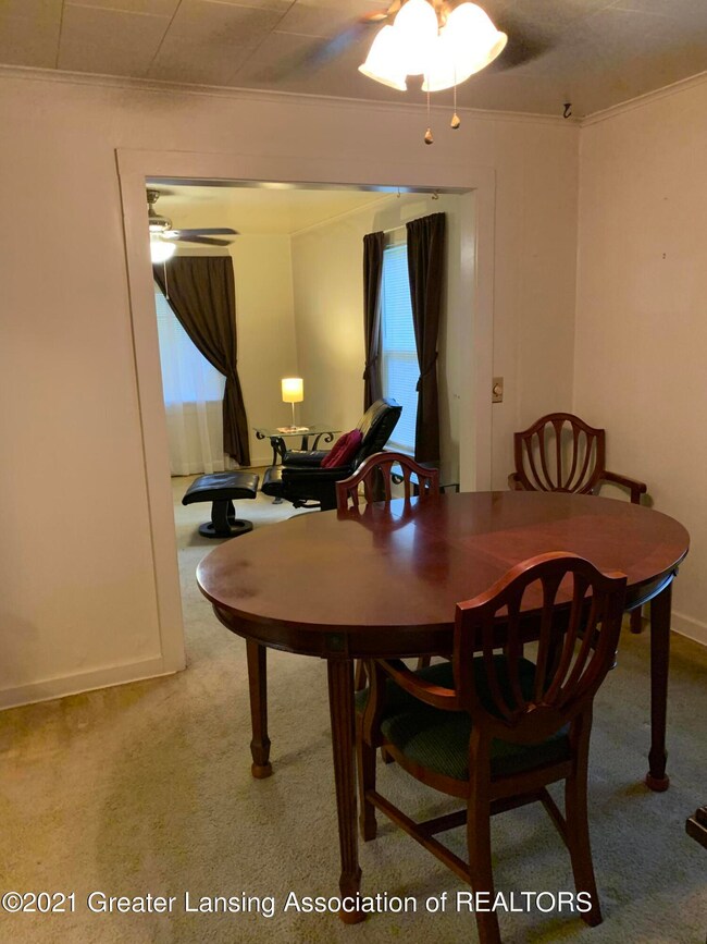 5336 Hughes Rd, Lansing, MI 48911 - photo 7