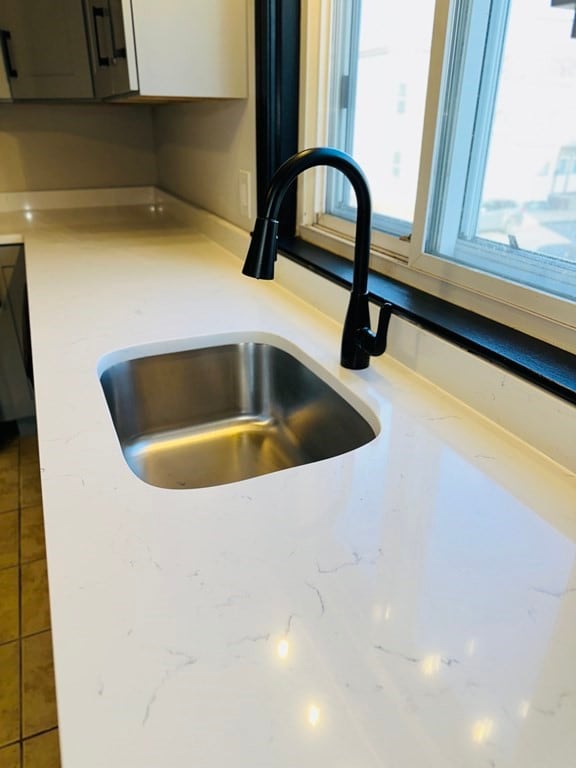 106 Moore St unit 2, Boston, MA 02128 - photo 3