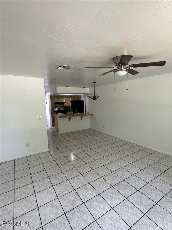 517 SE 23rd Place, Cape Coral, FL 33990 - photo 2