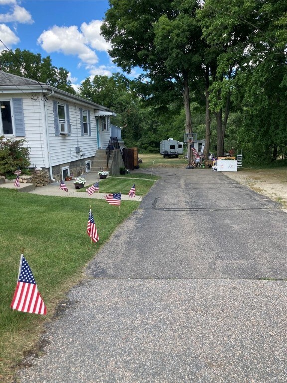 275 Victory Hwy, North Smithfield, RI 02896 - photo 3