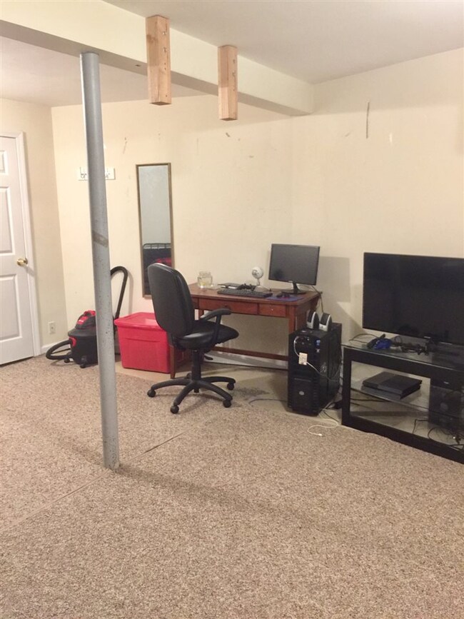 5 Baxter Ln, MerriMacK, NH 03054 - photo 6