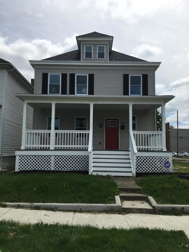 1169 E Rich St, Columbus, OH 43205 - photo 5