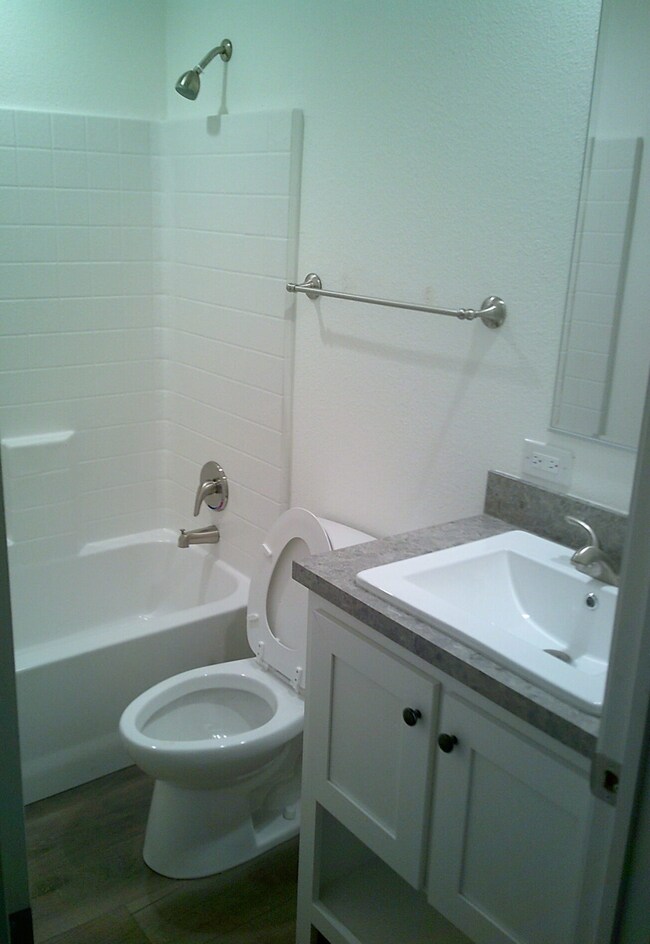 5201 W Camelback Rd unit 238, Phoenix, AZ 85031 - photo 4