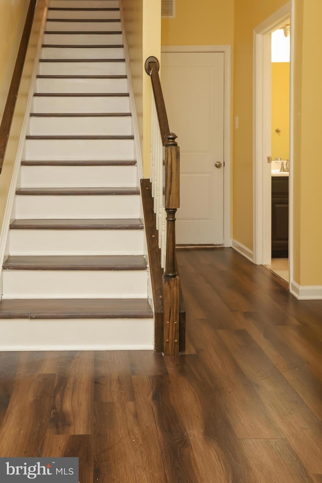 1437 Strahorn Rd, Hanover, MD 21076 - photo 4